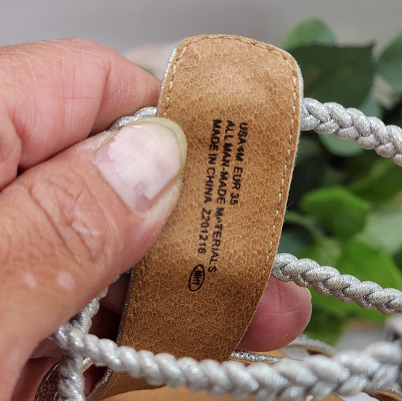 Metallic Silver Comfort Sandals with Adjustable Straps - Picture 6 of 6